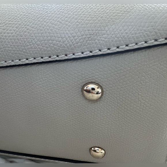 GUESS SET - Picture 11 of 15